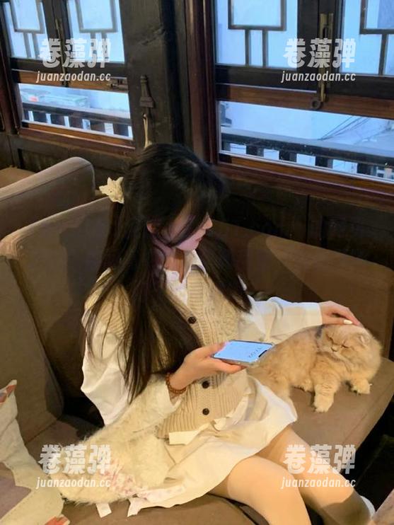 51.com 我踏上了“51.com”的网页之旅,重回高中的心酸和甜蜜,这都是哪门子的奇遇啊?