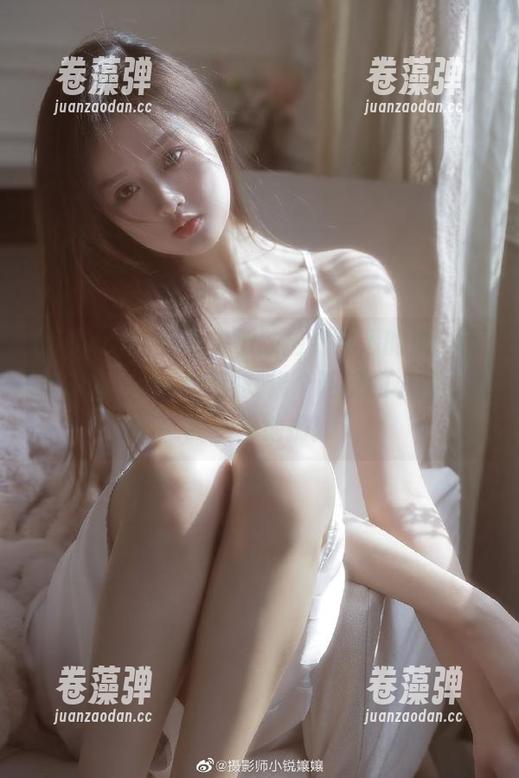 黑夜中孤独捡到熟悉的瓜，m.533851.com视频就像个调皮的小孩，给我不停地扔！