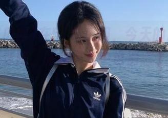 在51吃瓜网，今天的瓜吃得我永不迷路，眼花缭乱中也别忘了盒饭啊！