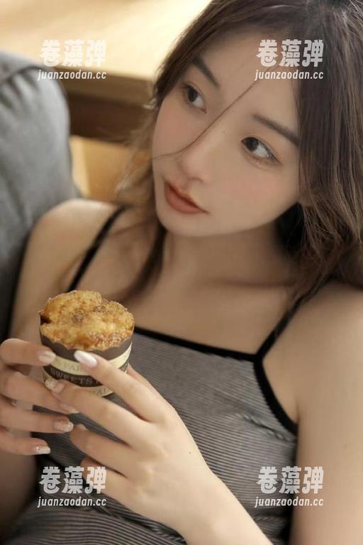 61吃瓜中心 “61吃瓜中心”就该有个理想地址,才配得上这满地瓜皮啊!