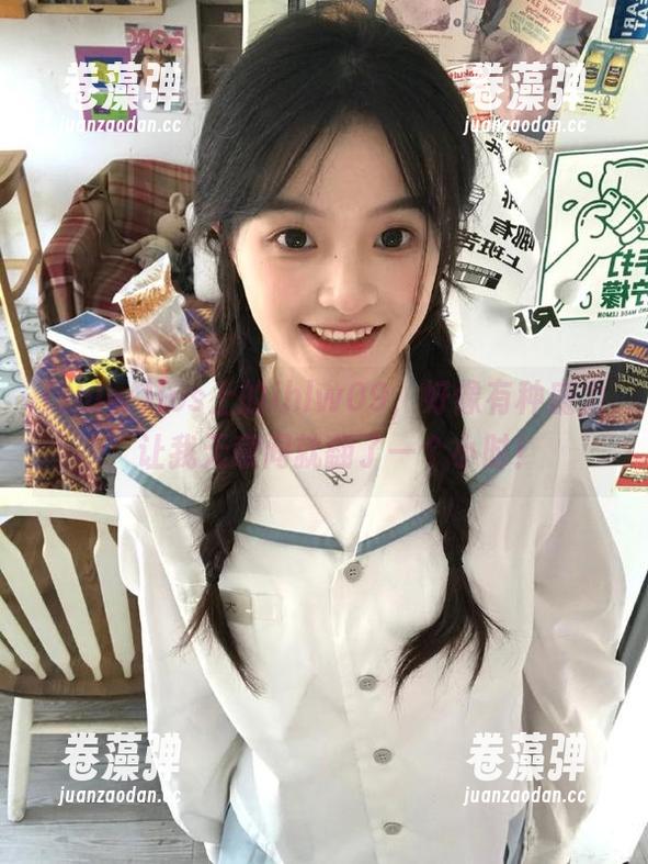 ios上的ihlw09，好像有种魔力，让我无意间就翻了一个小时！