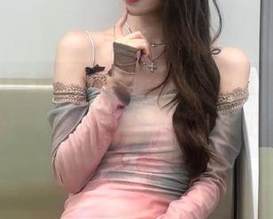 直达“ihlw09”，一堆忍俊不禁的梗，不如给我加蛋炒饭吧。