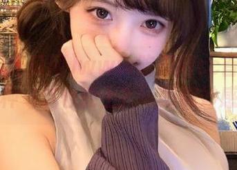 www吃瓜网cc首页让人有种‘这也能上？’的微妙感。