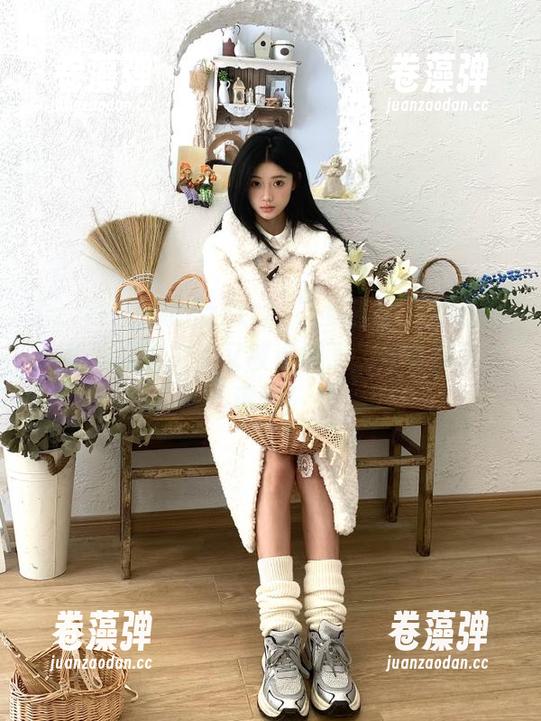 听闻“zztt21”更新了一波新瓜，我的探险之心又被点燃了，好奇撞了个满怀！