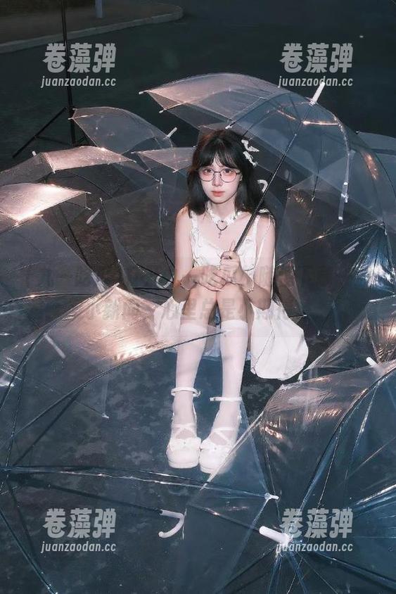 打开九一吃瓜，随便下载一波小新闻，心里总是小期待。