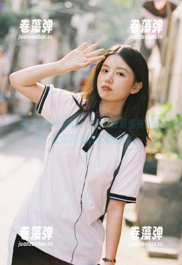 满满一坛子的瓜都在这里，五一吃瓜网免费送钱给你了～