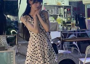 今日吃瓜视频上线，快上“五一吃瓜群众”网址，一起来看饭圈的沙雕！