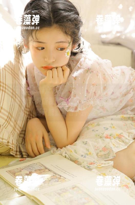 哦，天哪！今天的五一吃瓜群众苹果版视频里，这种瓜也能上天台，我只能默默看下去。。。