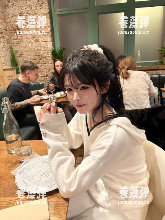 下载吃瓜不打烊，瓜的世界完全颠覆你的认知！