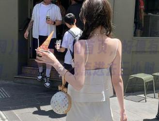 吃瓜网91的首页，好像有一种魔力，让我不自觉点进去三小时。