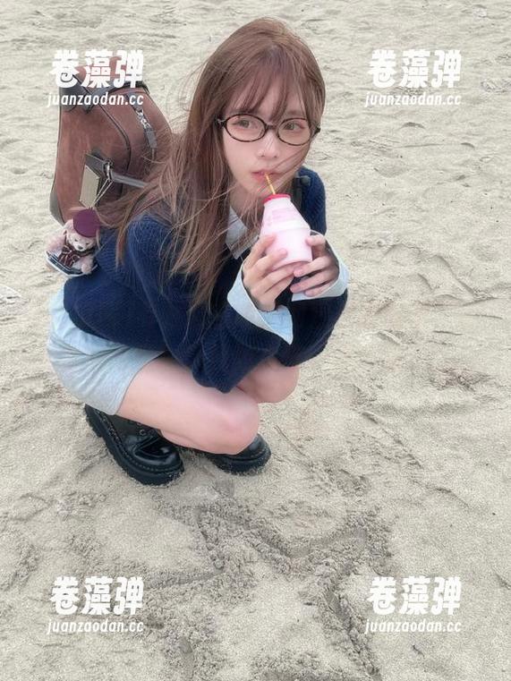 吃瓜网 有时候在吃瓜网观看的时候,手机的电量也像我的心情一样不稳定。