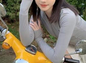 吃瓜网站在线：这段视频太迷，脑海里难以挪不开心头！