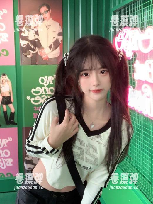 “我要吃瓜”首页不负众望，最新爆料看得我心里美滋滋！