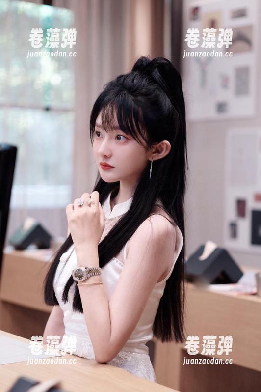 有个纠结不可思议的导航，黑哥冲料怎么也找不到回家的真实路径。