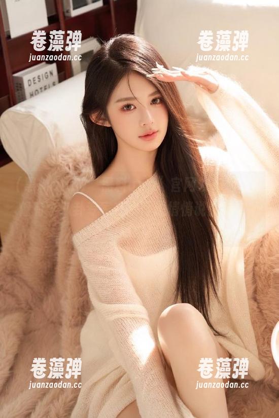 “黑料app”官网发布后，就像有个八卦专家在我耳边悄悄说：快来听听这段料！