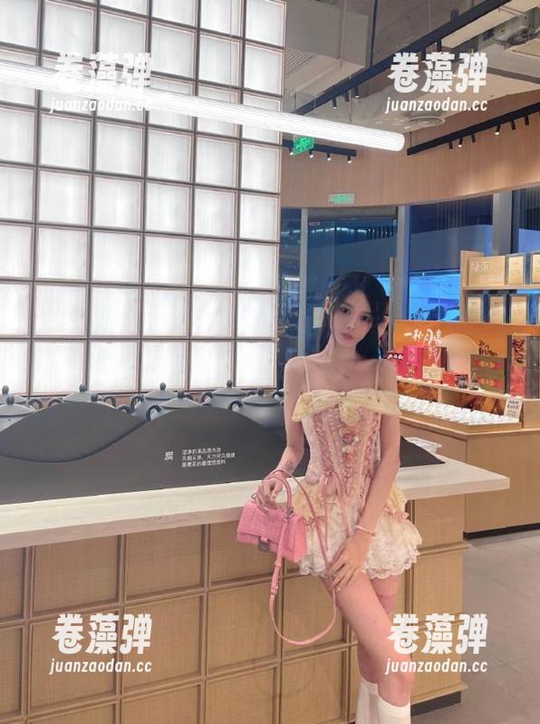 黑料不打烊 隔壁小伙伴在“51黑料不打烊”app里搬运黑料,我是真心不理解这诗意的生活!