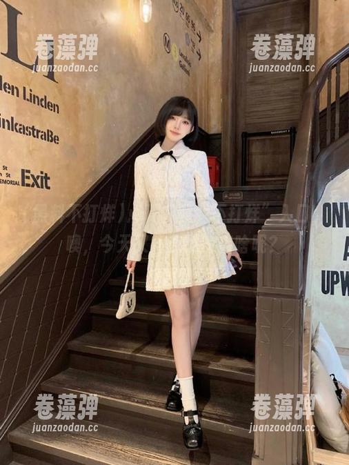 点开“黑料不打烊”入口，噢，今天又能在线挖出啥呢？