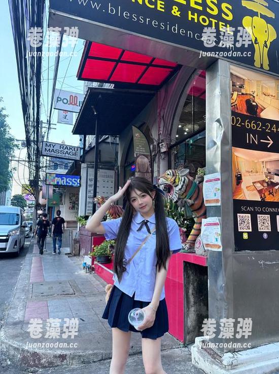 黑料专区 事实求是?放轻松。在黑料专区观看肆意的争议和心酸!