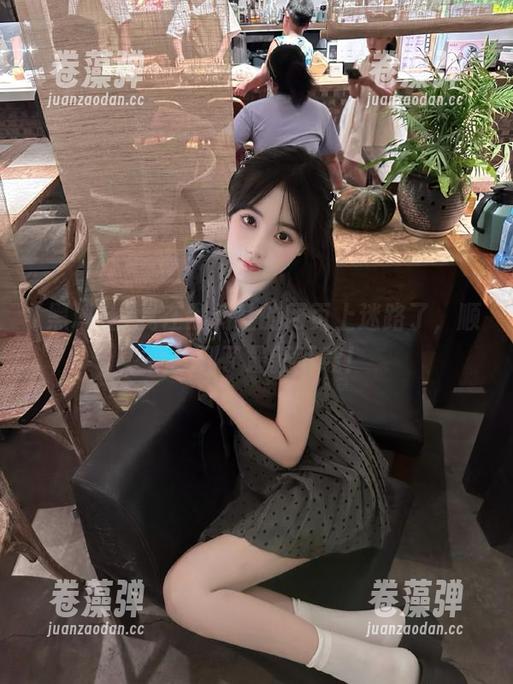 我在黑料社的网页上迷路了，顺便找到了最新下载！