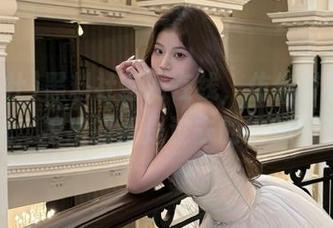 黑料社官网在线，仿佛时光穿梭机，挖出的都是过去的小秘密！