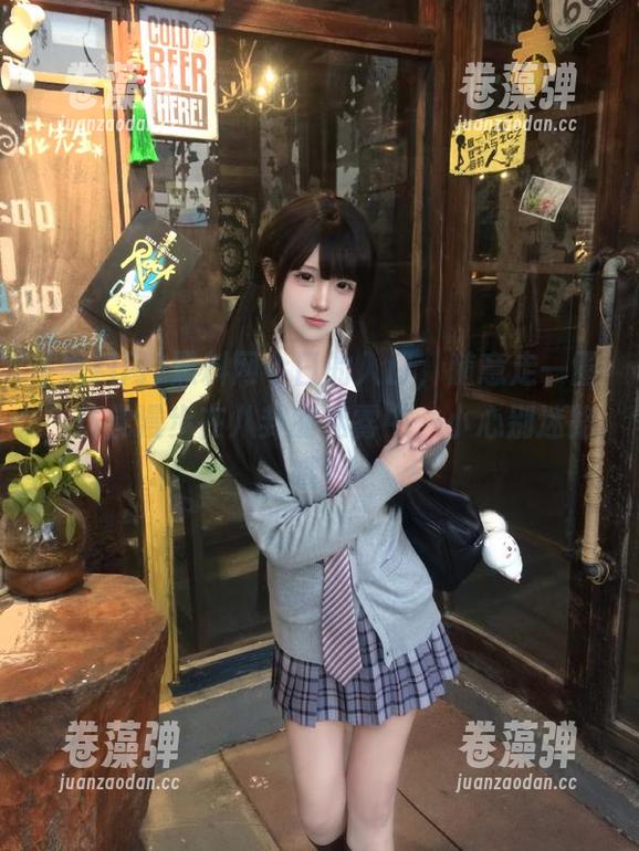 黑料网 黑料网今日的入口,随意走一圈,仿佛漫步在八卦的迷雾中,小心别迷路哦!