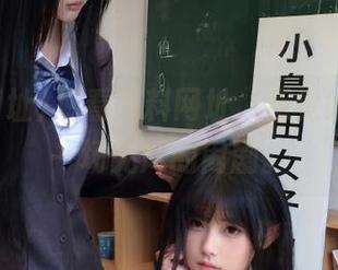 观看黑料网址，感觉好像在看一场无尽的闹剧。