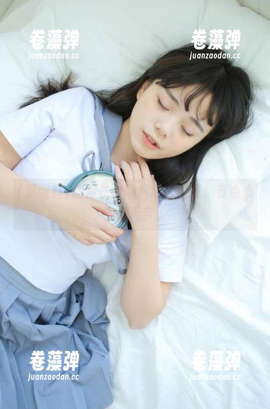 黑网料 偷偷在黑网料地址围观,有点心虚又无奈。