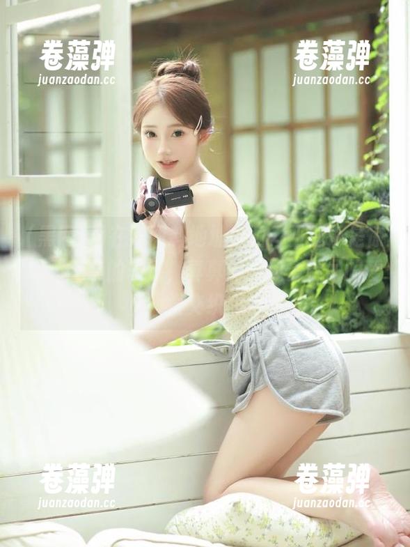 在黑网料地址徘徊，四处都是惊叹和无奈的表情，真真的类似情侣间的爱恨交织。
